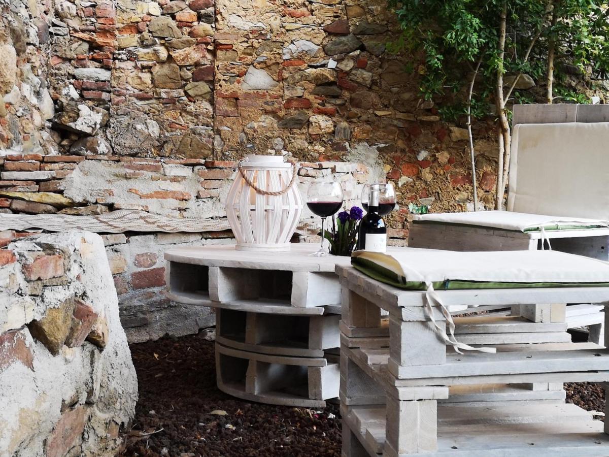 Il Nespolo Villa Castagneto Carducci Luaran gambar